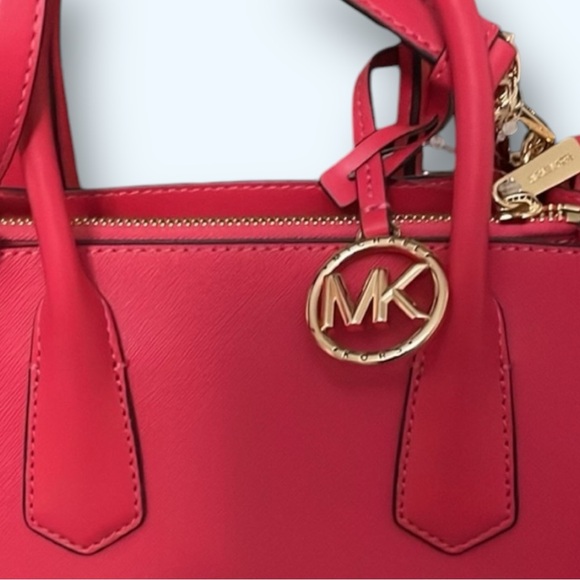 Michael Kors 🪢 NWT! Maple, Deep Pink Small Leather satchel handbag/Crossbody - Picture 3 of 7